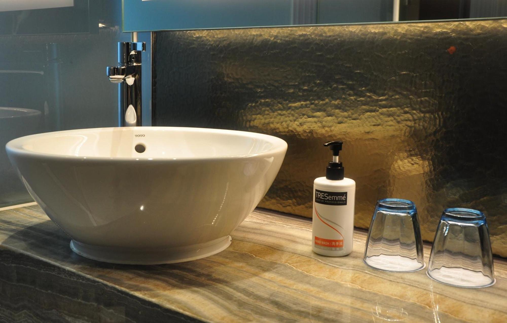 Holiday Inn Express Hong Kong Kowloon Cbd2 By Ihg Экстерьер фото